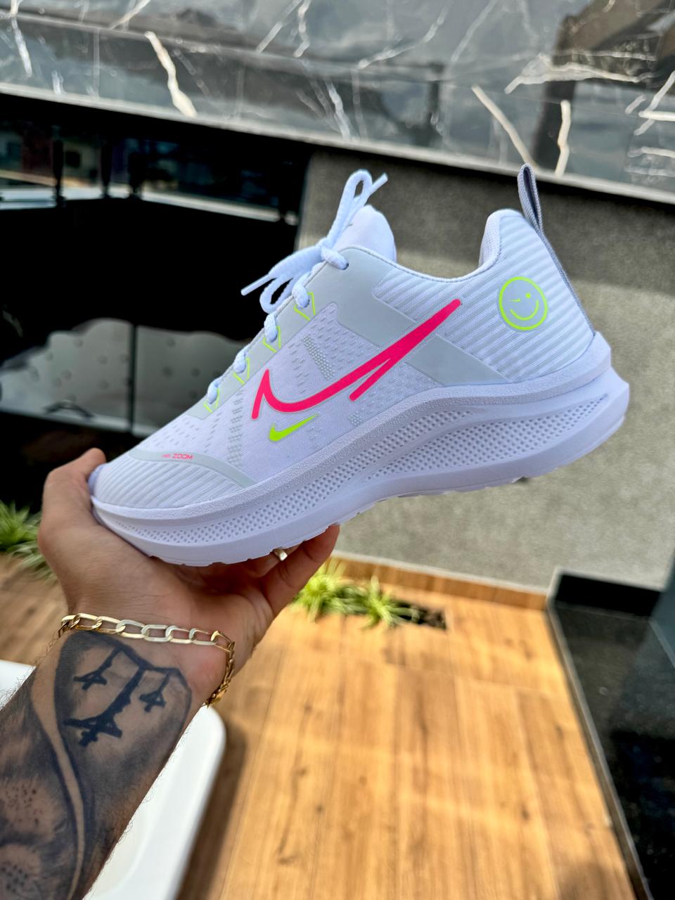 Tenis Adulto NK Neon Branco/Pink - Imagem 2