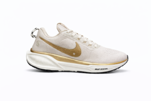 NIKE PEGASUS TRAIL 5 OFF/DOURADO